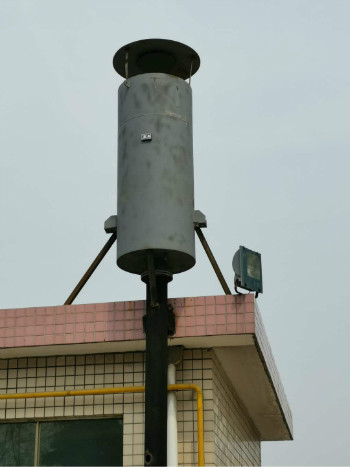 点火排气消声器